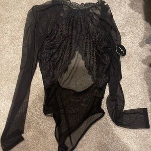 NWT Lulus bodysuit